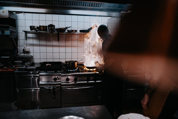7 conseils pour réduire l’impact de la hausse des prix dans la gestion de votre restaurant