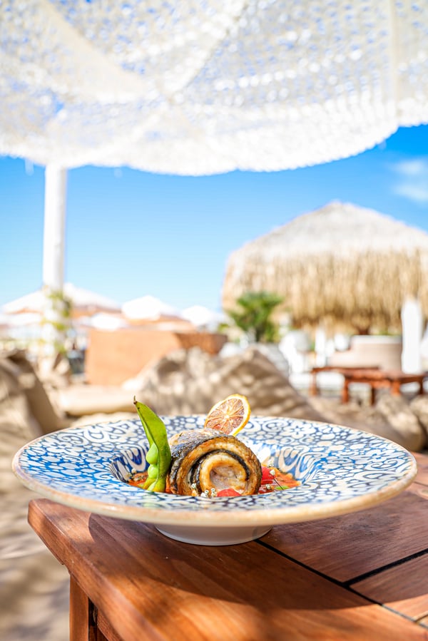Plage 2.0 : Les bars et restaurants de plage à l’ère du digital