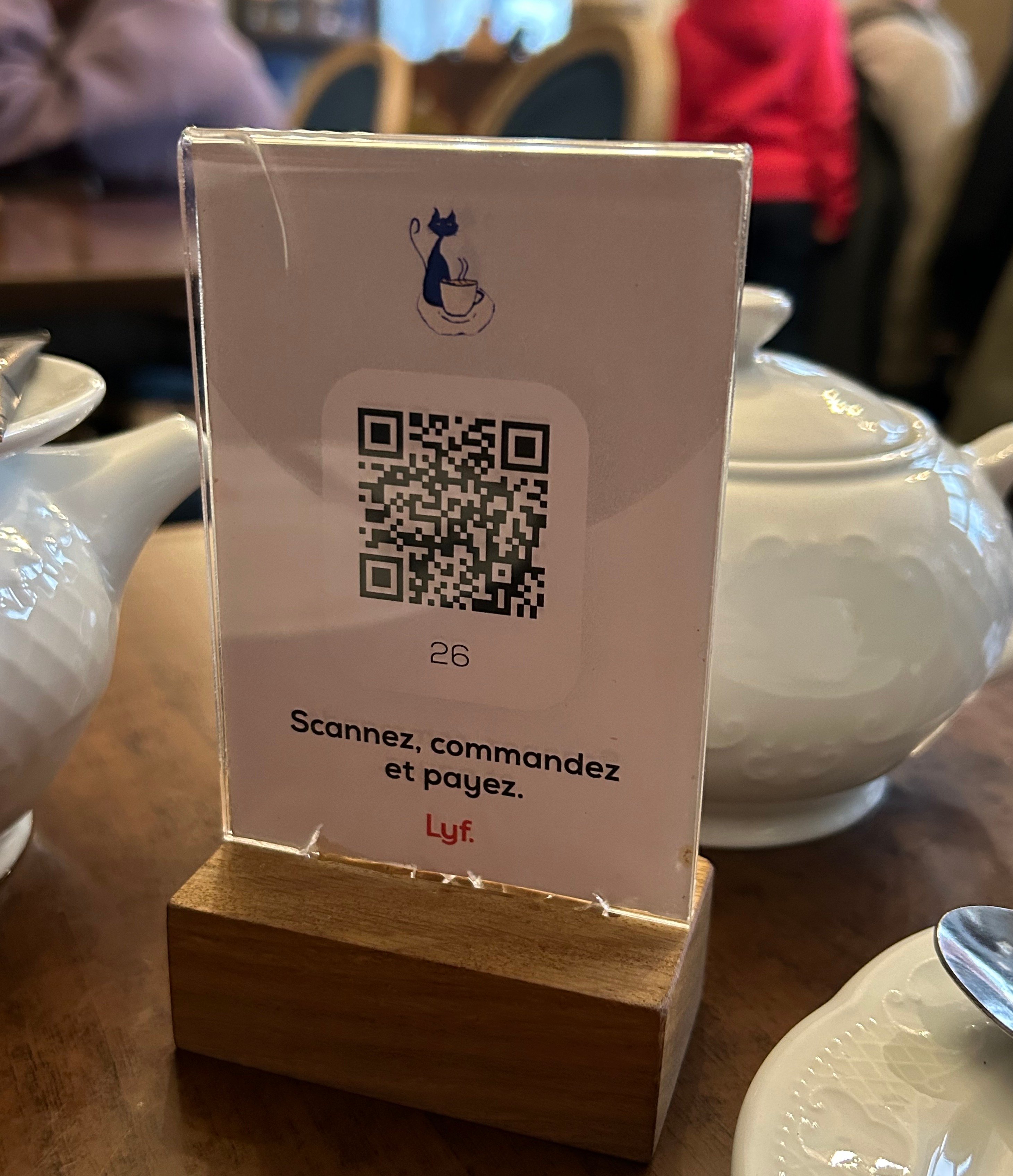 Le menu QR Code de TastyCloud au Café des Chats à Paris