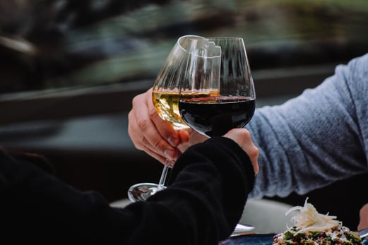 Steakhouse : faire plus de ventes additionnelles avec les boissons et les desserts